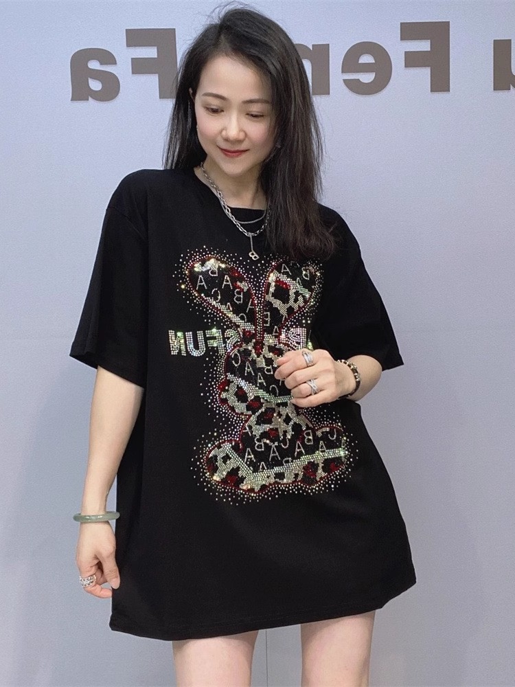 Heavy-Embroidery round Neck Sh – Embroidery Moisturizer recenzja i cena