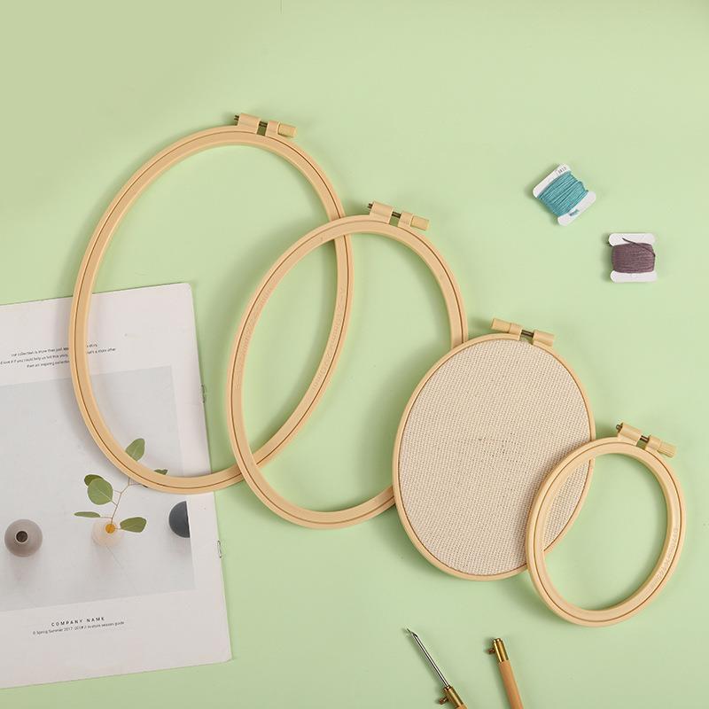 Imitation Bamboo Plastic Oval  – Embroidery Hoop Stand recenzja i cena