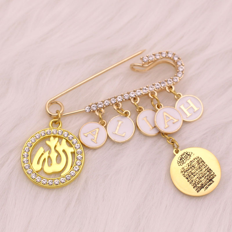 Customise english name Islam A – Embroidery Letter M recenzja i cena