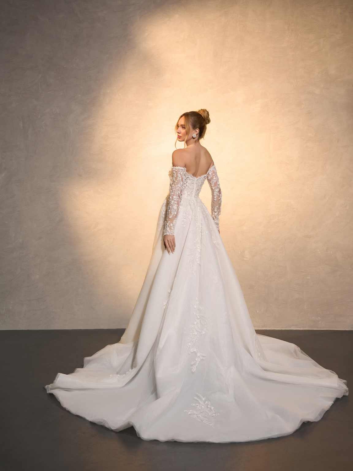 Elegant Wedding Dress A-Line L – Embroidery Online Design recenzja i cena