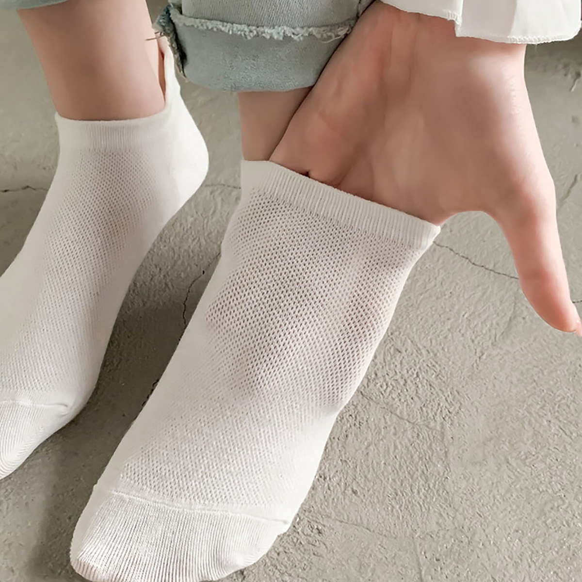 6 pairs of white Ankle Socks w – Embroidery Moisturizer recenzja i cena