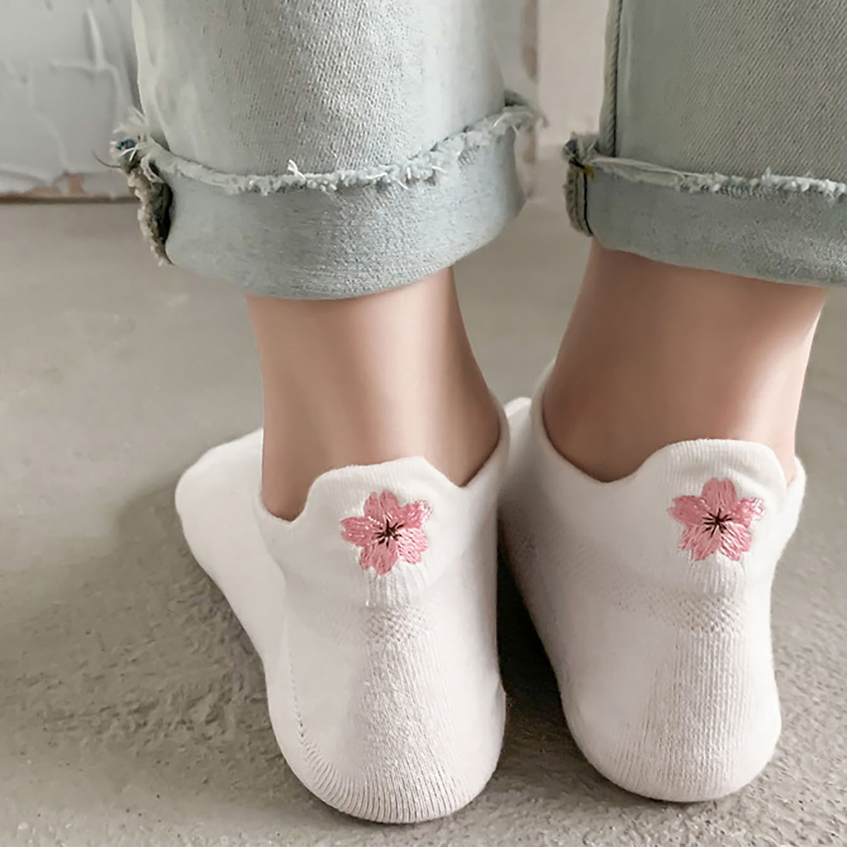 6 pairs of white Ankle Socks w – Embroidery Moisturizer recenzja i cena