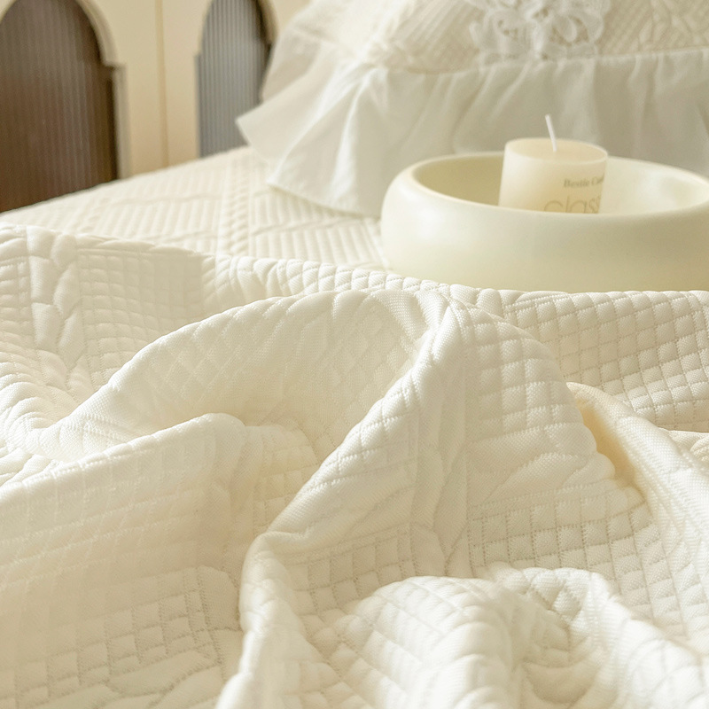 French Embroidery Luxury Cooli – Embroidery Quilt Cover recenzja i cena