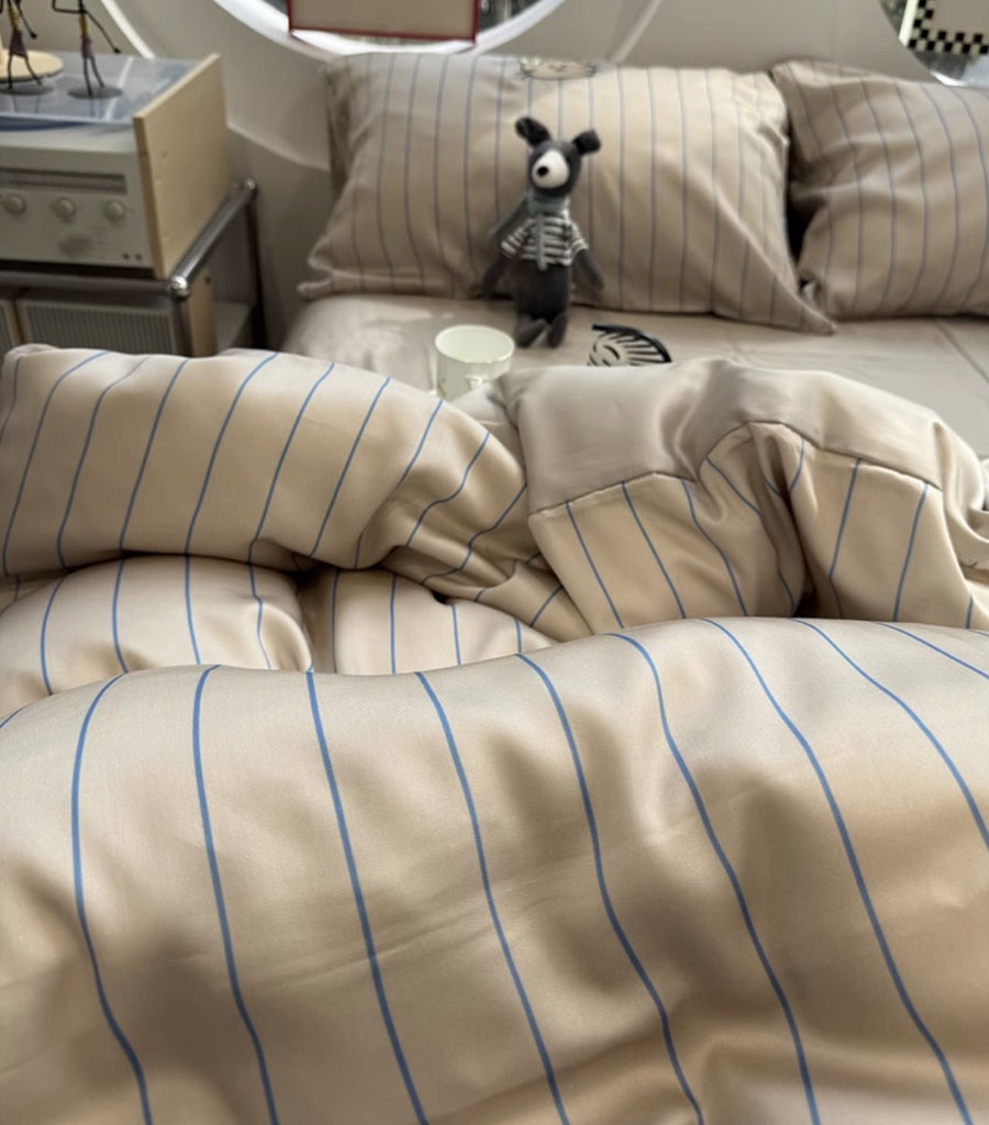 cute embroidery cat butterfly  – Embroidery Quilt Cover recenzja i cena