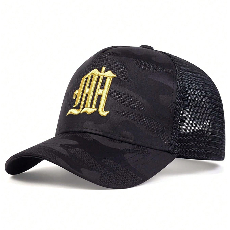 Fashion M Letter Camouflage Em – Embroidery Letter M recenzja i cena